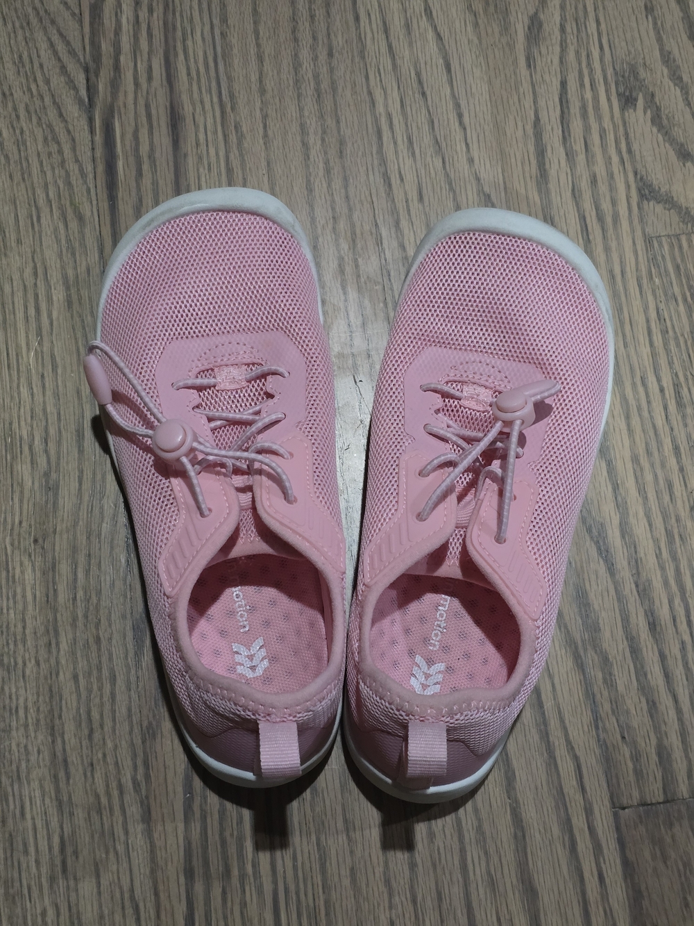 Kids Pink Slip-On Water Shoes Size 2